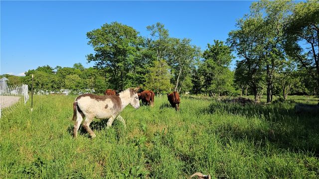 241 Cornell Road, Tiverton, RI 02878