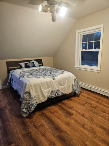 241 Cornell Road, Tiverton, RI 02878