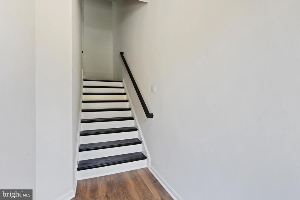 325 ENSEMBLE WAY, Frederick, MD 21701