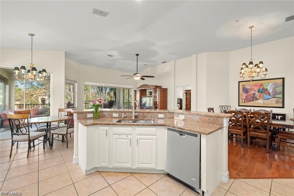11053 Harbour Yacht CT 201, FORT MYERS, FL 33908 — photo 4
