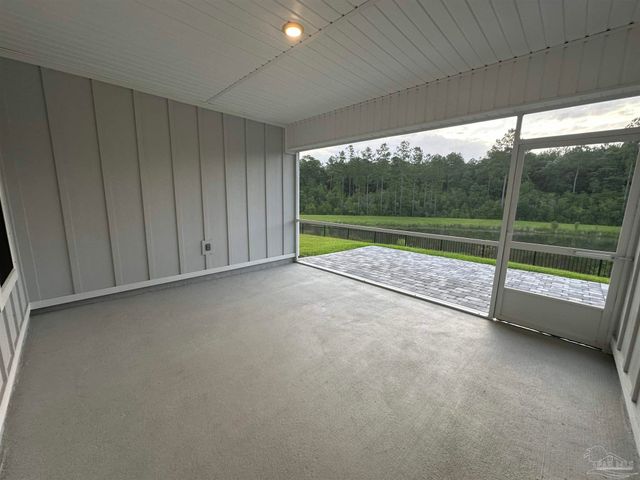 10984 Coues Dr, Bellview, FL 32526