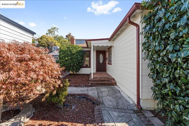 18592 MADISON AVE, Castro Valley, CA 94546