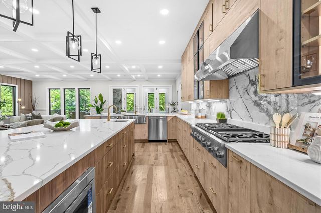 1843 RHODE ISLAND AVE, Mclean, VA 22101