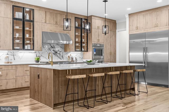 1843 RHODE ISLAND AVE, Mclean, VA 22101
