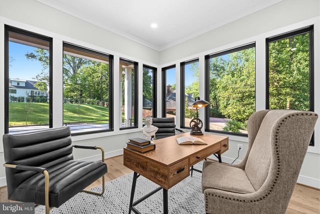 1843 RHODE ISLAND AVE, Mclean, VA 22101