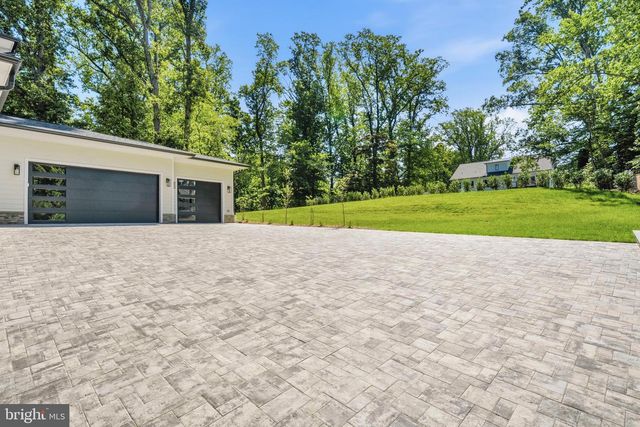 1843 RHODE ISLAND AVE, Mclean, VA 22101