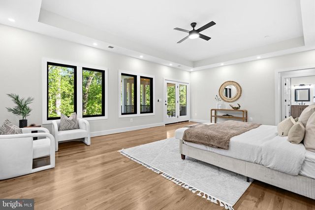 1843 RHODE ISLAND AVE, Mclean, VA 22101