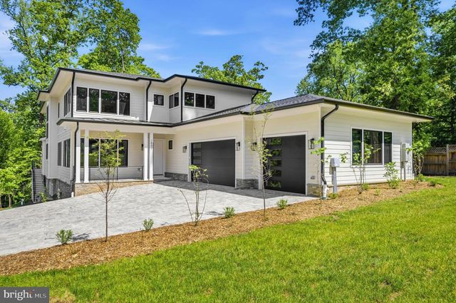 1843 RHODE ISLAND AVE, Mclean, VA 22101