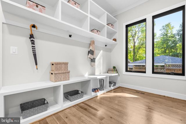 1843 RHODE ISLAND AVE, Mclean, VA 22101