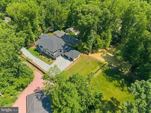 1843 RHODE ISLAND AVE, Mclean, VA 22101