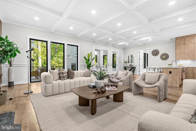 1843 RHODE ISLAND AVE, Mclean, VA 22101