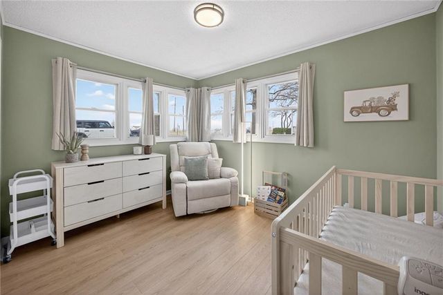 6 Sunset Lane, Paola, KS 66071