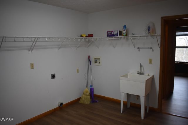 273 Stott Lane, Gatlinburg, TN 37738