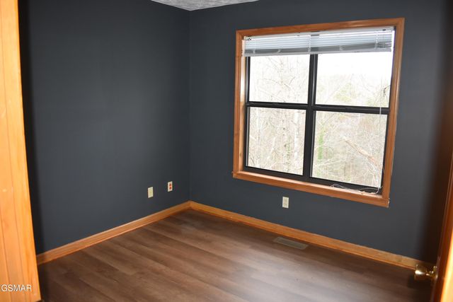 273 Stott Lane, Gatlinburg, TN 37738