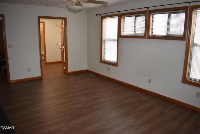 273 Stott Lane, Gatlinburg, TN 37738