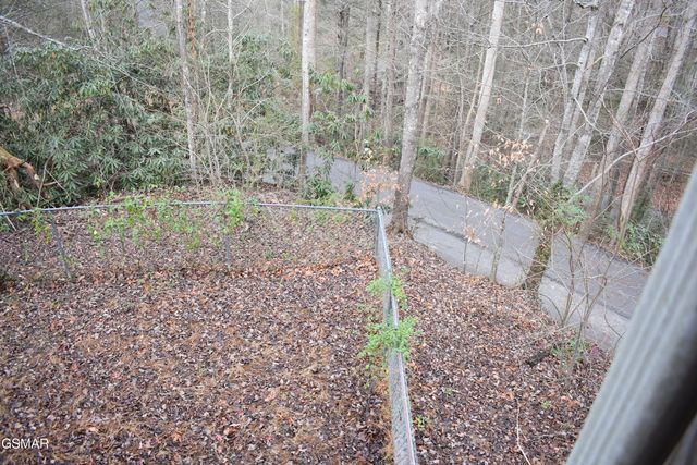 273 Stott Lane, Gatlinburg, TN 37738
