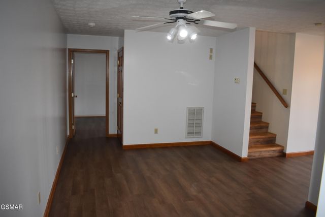 273 Stott Lane, Gatlinburg, TN 37738