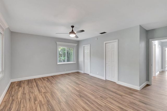 1220 N Swinton Avenue, Delray Beach, FL 33444