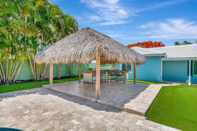 1220 N Swinton Avenue, Delray Beach, FL 33444