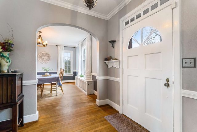 701 ROSSER AVE, Waynesboro, VA 22980