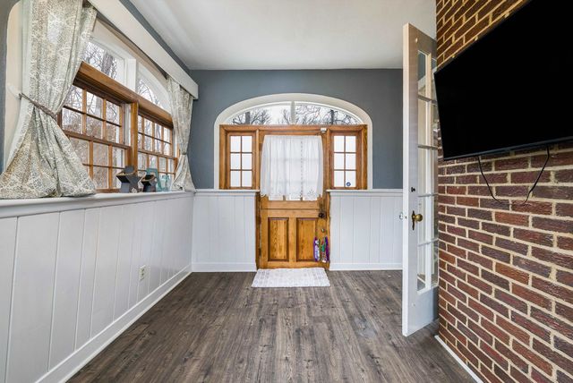 701 ROSSER AVE, Waynesboro, VA 22980