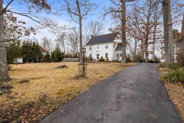 701 ROSSER AVE, Waynesboro, VA 22980