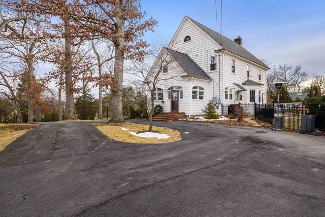 701 ROSSER AVE, Waynesboro, VA 22980