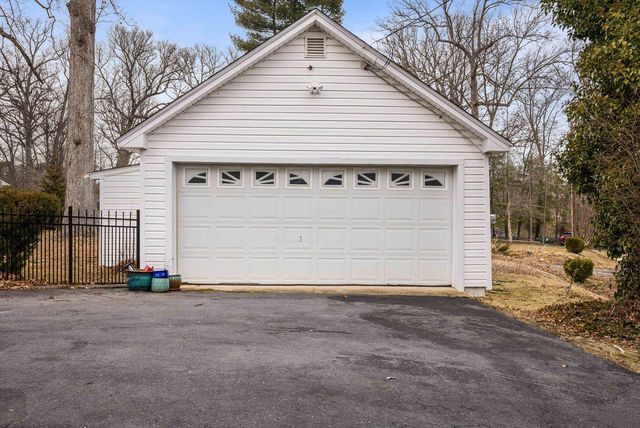 701 ROSSER AVE, Waynesboro, VA 22980