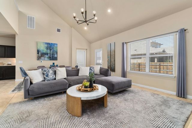 6516 Kauai LN, Austin, TX 78744