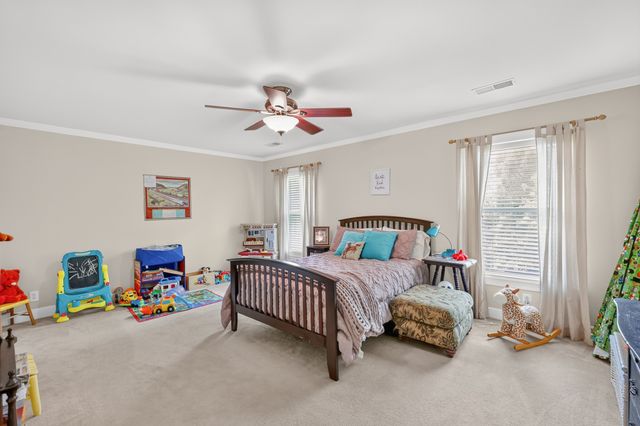 3113 Chanda Ln, Murfreesboro, TN 37129