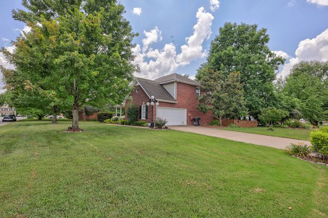 3113 Chanda Ln, Murfreesboro, TN 37129