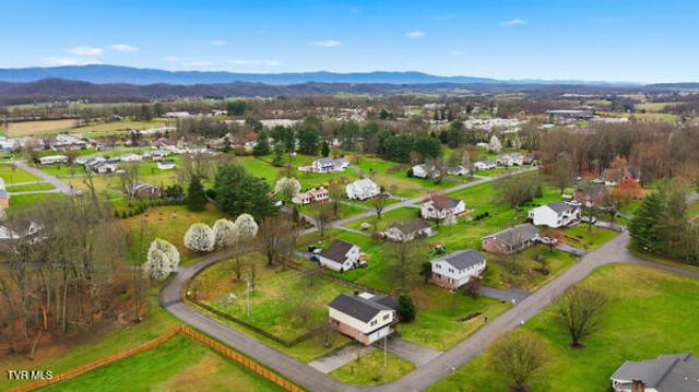 17304 Mary Lee Drive, Abingdon, VA 24210