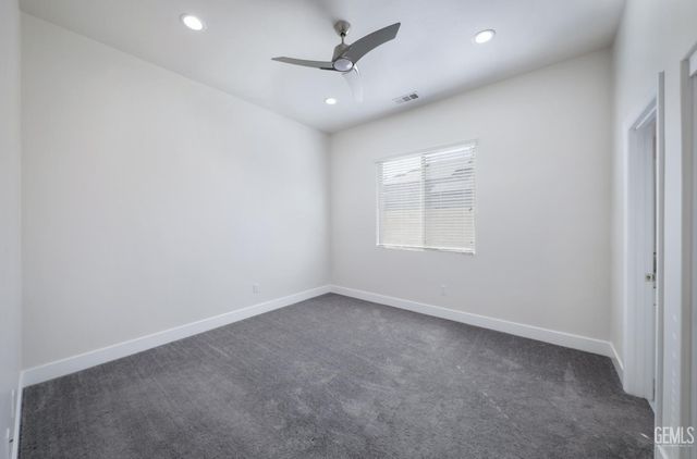 11520 Cloverfield Circle, Bakersfield, CA 93311