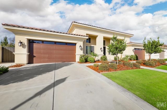 11520 Cloverfield Circle, Bakersfield, CA 93311