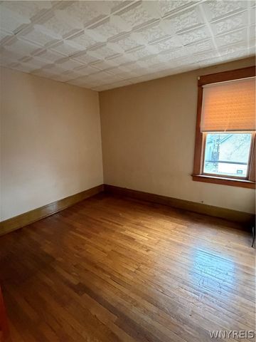 36 Edgewood Avenue, Buffalo, NY 14220