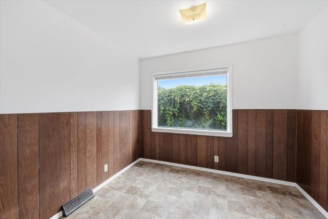 19 N Conklin Rd, Spokane Valley, WA 99037