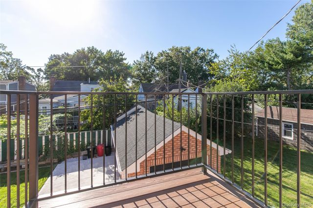 1519 New Hyde Park Drive, New Hyde Park, NY 11040