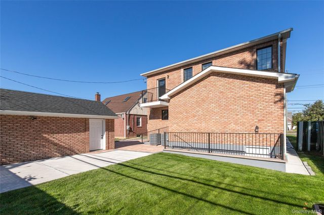 1519 New Hyde Park Drive, New Hyde Park, NY 11040