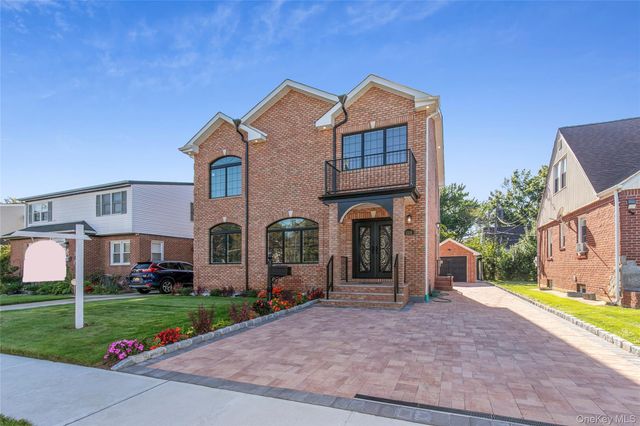 1519 New Hyde Park Drive, New Hyde Park, NY 11040