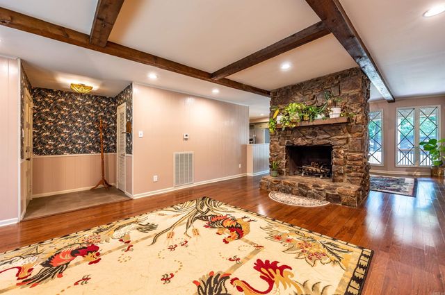 2215 Gunpowder Road, Little Rock, AR 72227