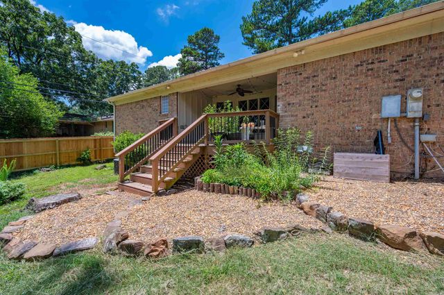 2215 Gunpowder Road, Little Rock, AR 72227