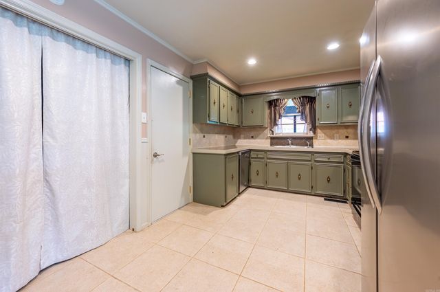 2215 Gunpowder Road, Little Rock, AR 72227