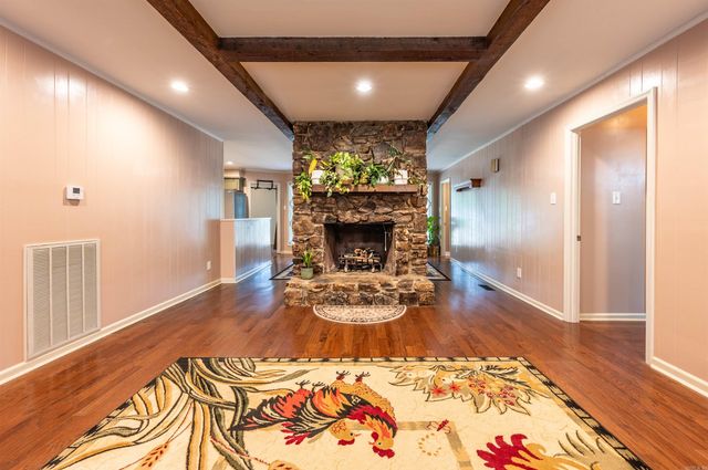 2215 Gunpowder Road, Little Rock, AR 72227