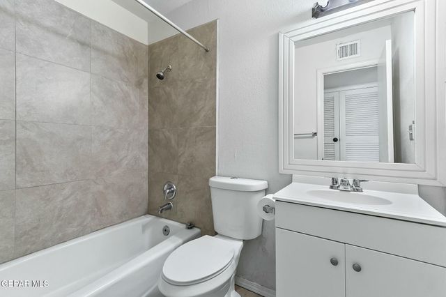 11404 BUNKY HENRY Lane, El Paso, TX 79936