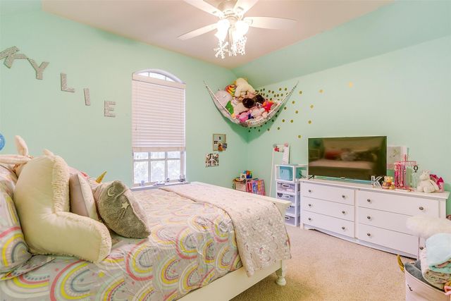 1320 Shelley Drive, Burleson, TX 76028