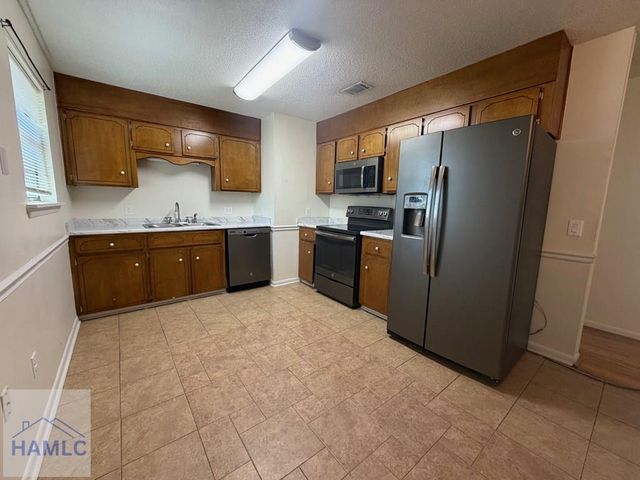 280 Whitetail Circle, Hinesville, GA 31313