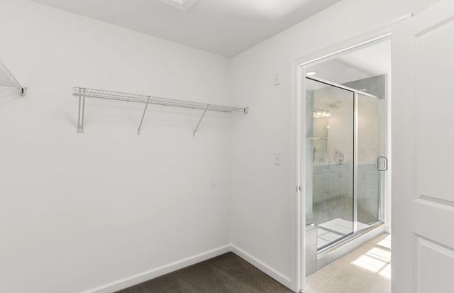 15 Emerald Run 10, Shrewsbury, MA 01545