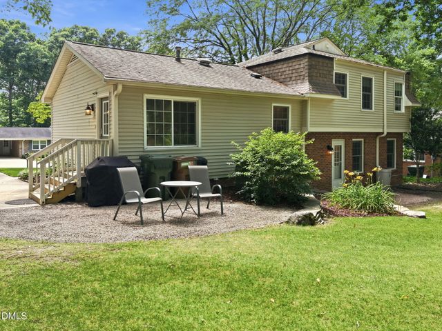 915 Union Street, Cary, NC 27511