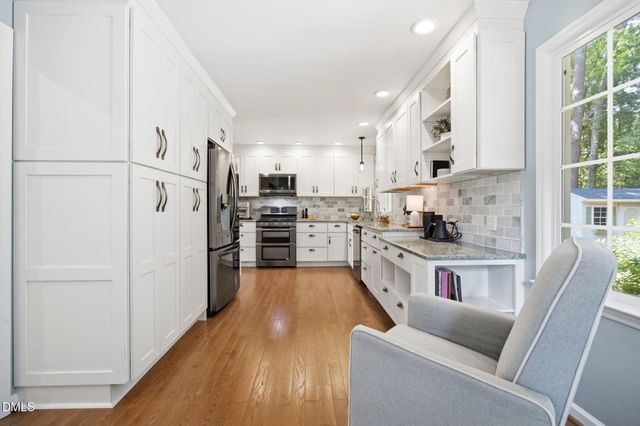 915 Union Street, Cary, NC 27511