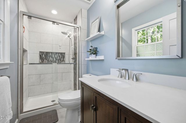 915 Union Street, Cary, NC 27511